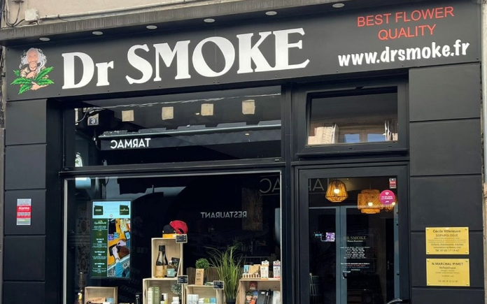 Franchise DR SMOKE dans Franchise CBD et drivs