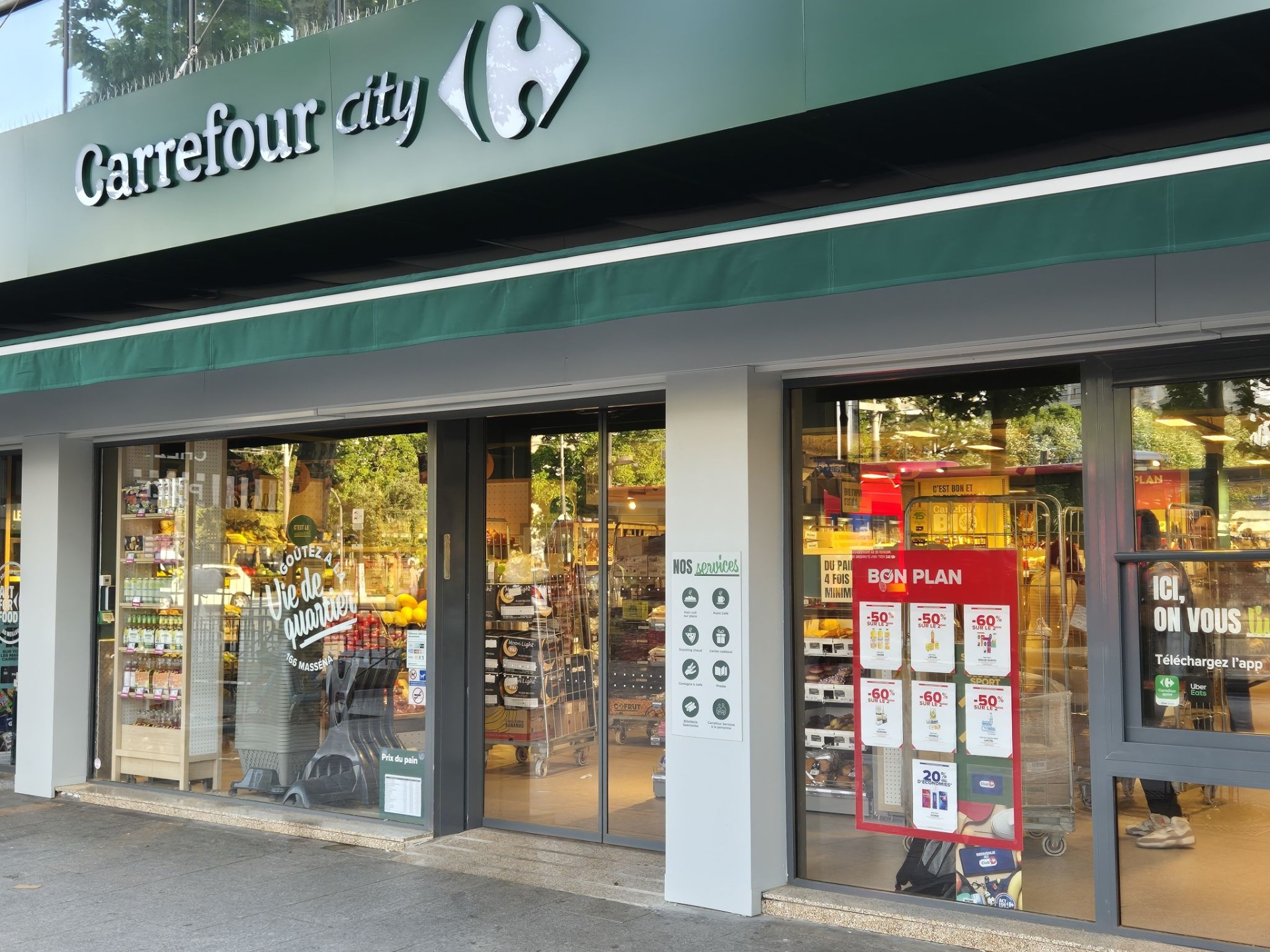 Franchise CARREFOUR PROXIMITE dans Franchise Magasins de proximit -  Suprettes