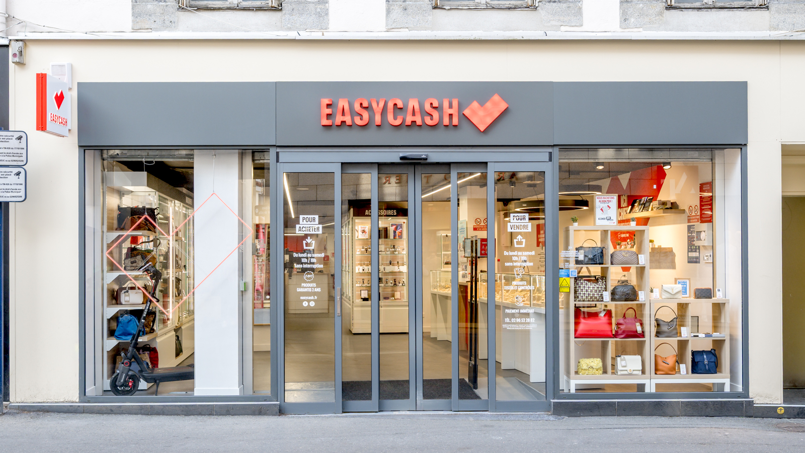 elfbar nachfüll pod läuft aus L'interdiction de fumer et de vapoter dans les lieux de travail |  Travail-emploi.gouv.fr main image 0