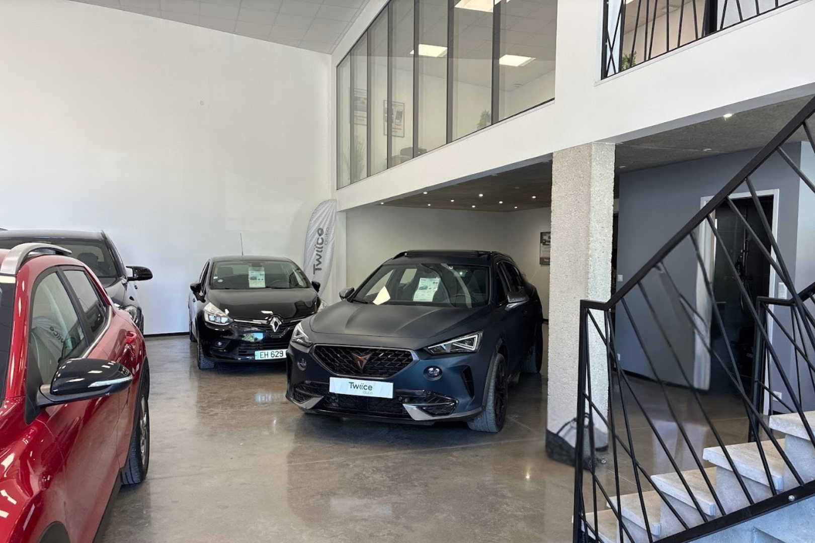 TWIICE AUTO — vue 4